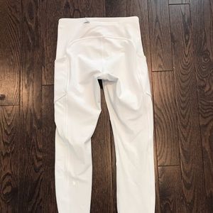 Lululemon leggings size 4 Fast and free